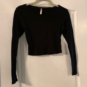 Bozzolo black long sleeve crop top